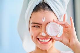 The Essential Guide to Serums and Ampouls The Essential Guide to Serums and Ampouls